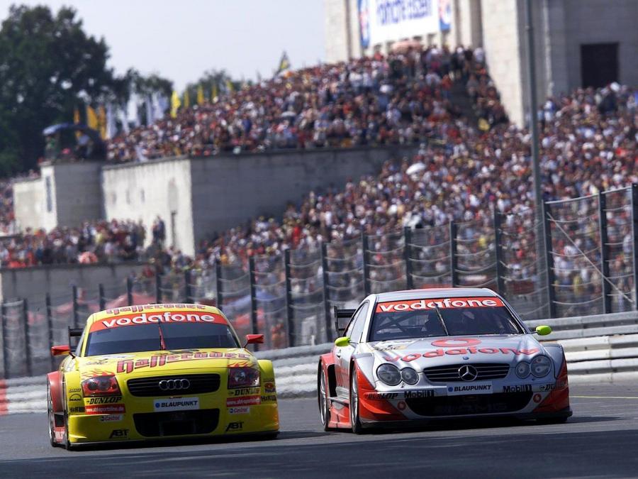  Mercedes-Benz CLK DTM 2005 года  (фото 16 из 58)